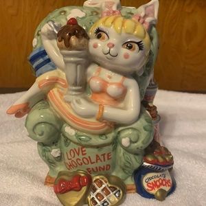 Discontinued Fitz and Floyd Fun “I Love Chocolate” Bank